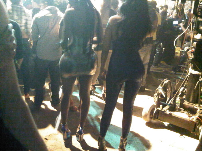 Extreme bum bonanza